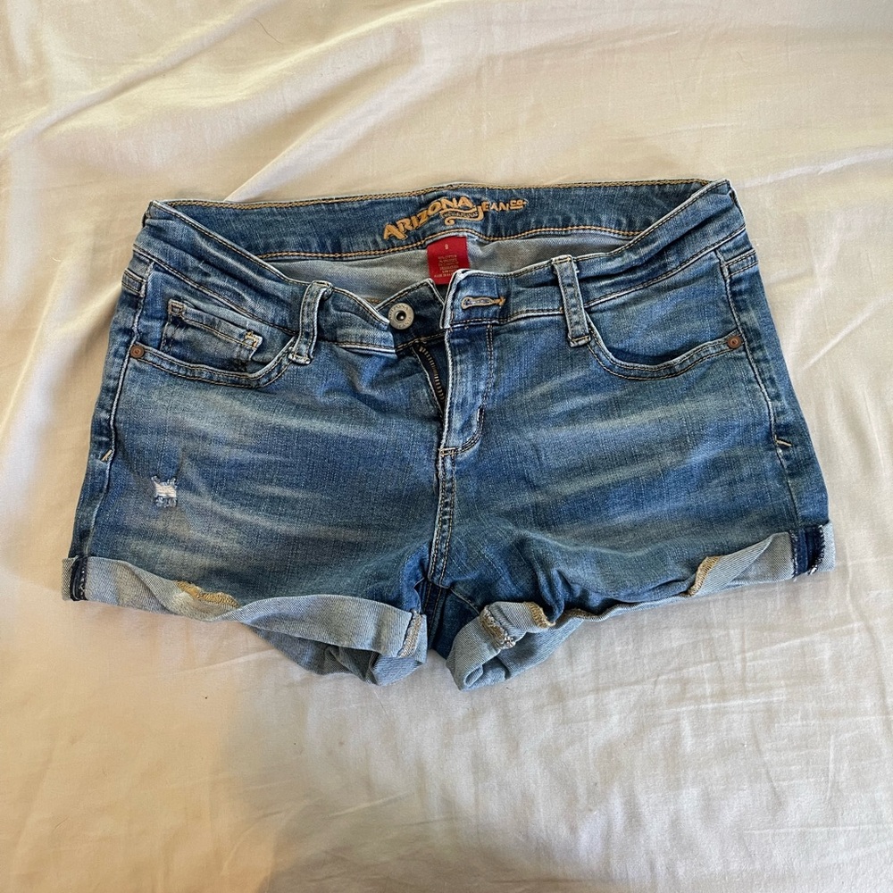 Mid- Rise Jean shorts sz. 9
